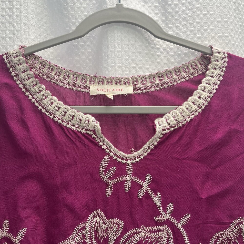 Solitaire Magenta Floral Embroidered Scallop Edge Boho Peasant Cottagecore Top L - Picture 2 of 9